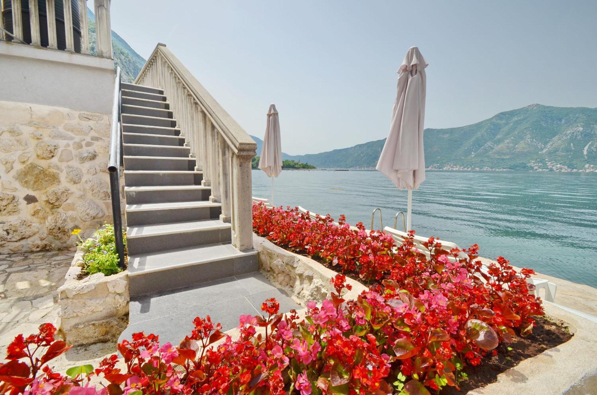 Apartments Mir I Dobro Kotor Exterior foto