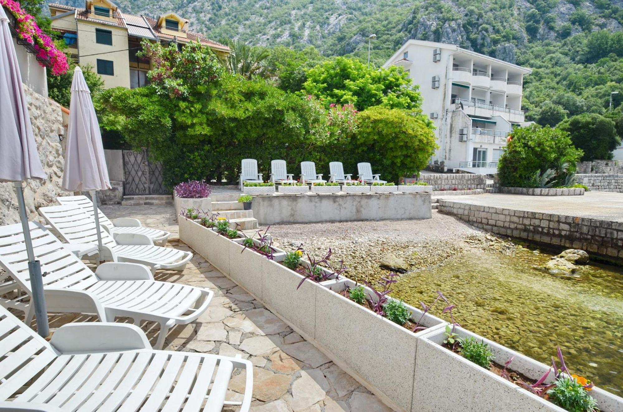 Apartments Mir I Dobro Kotor Exterior foto